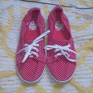 Women's shoes